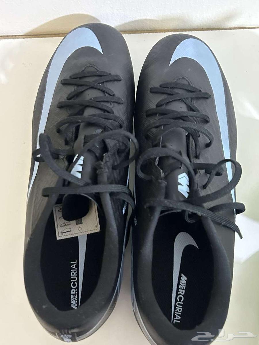 جزمه كوره نايك64436909827969113