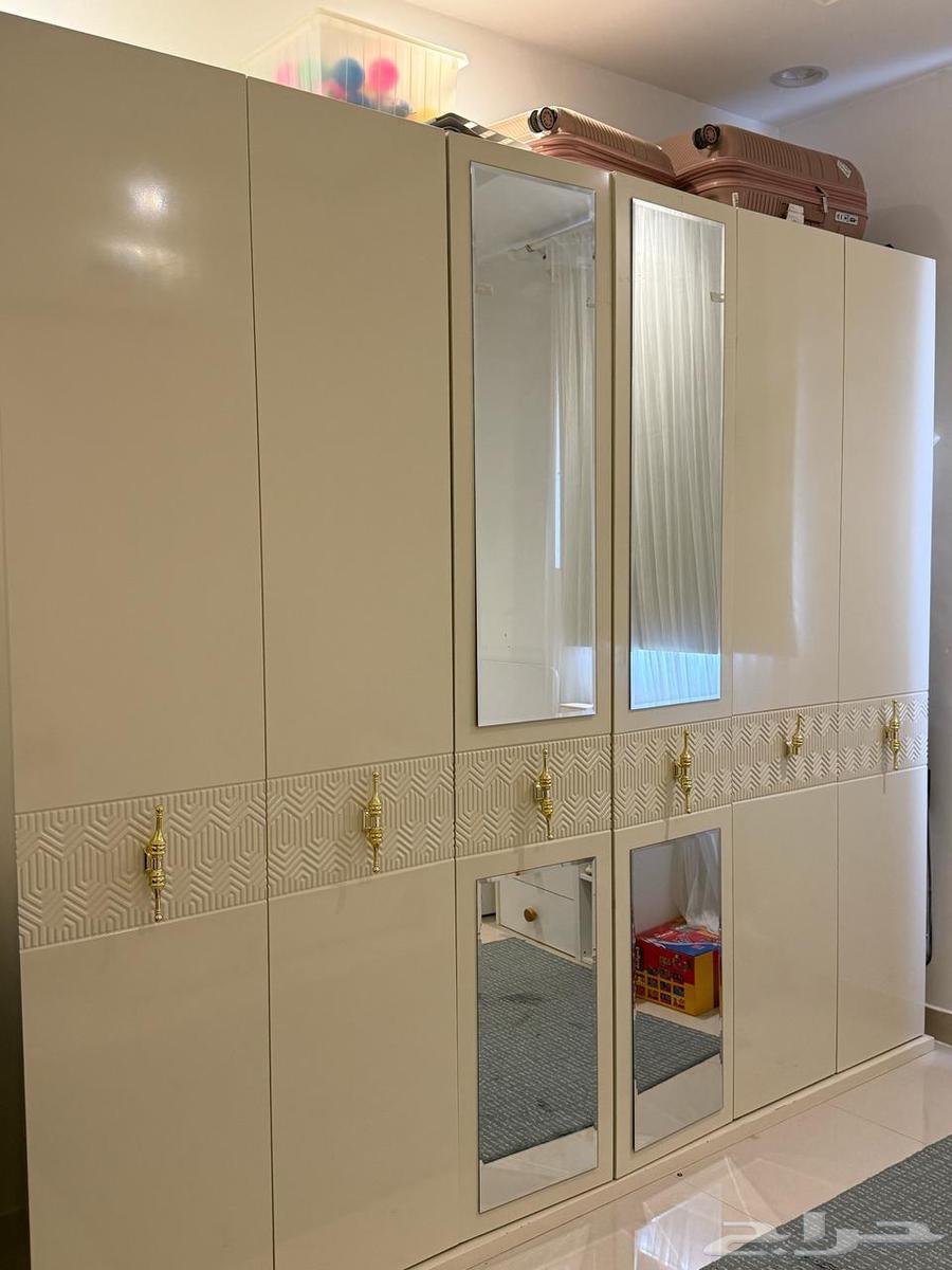 Bed, two nightstands, dresser, mirror, and large wardrobe64437517366018113