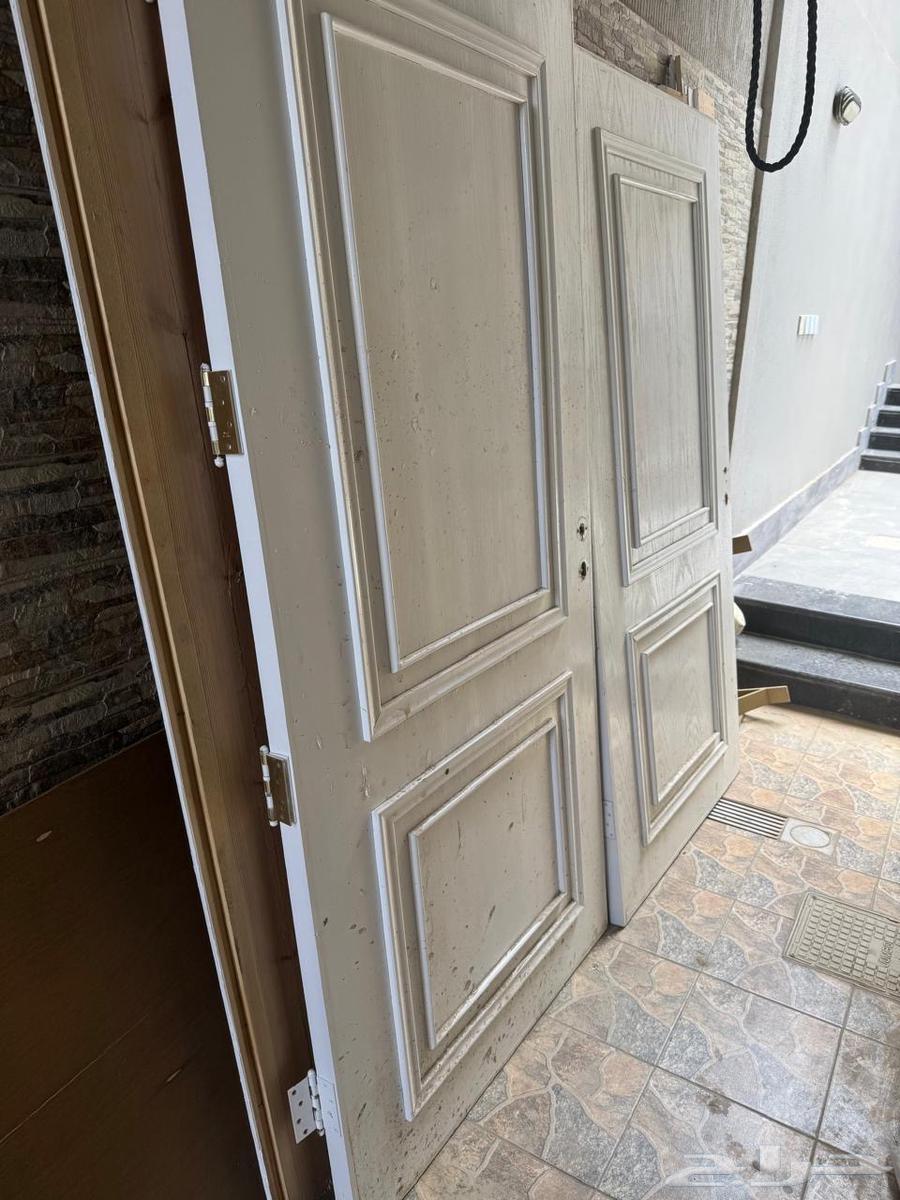 باب64436735563778112