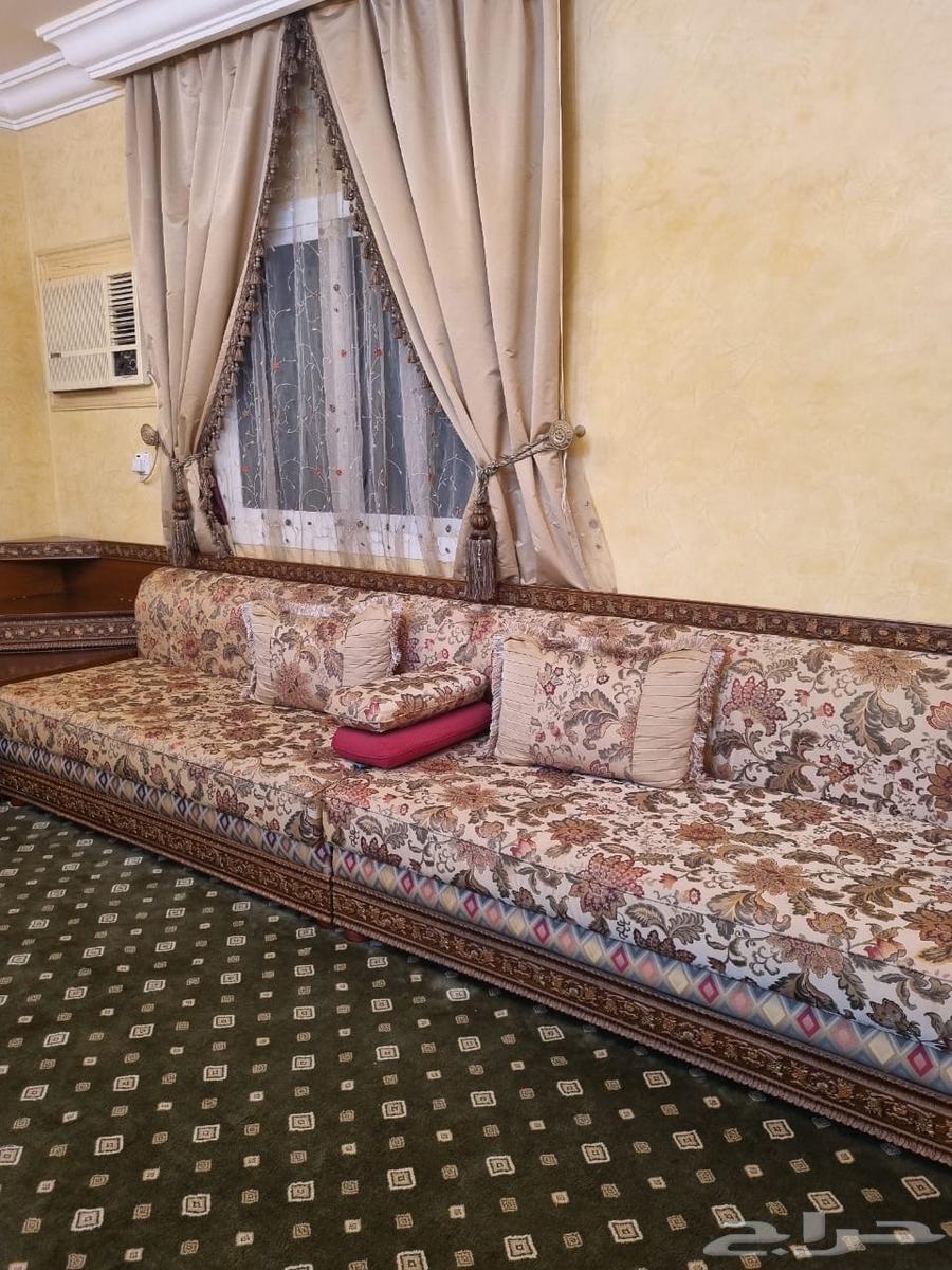 كنب عشره متر للبيع ب3 الاف جديددجدا  ونظيف جدا64439431012227111