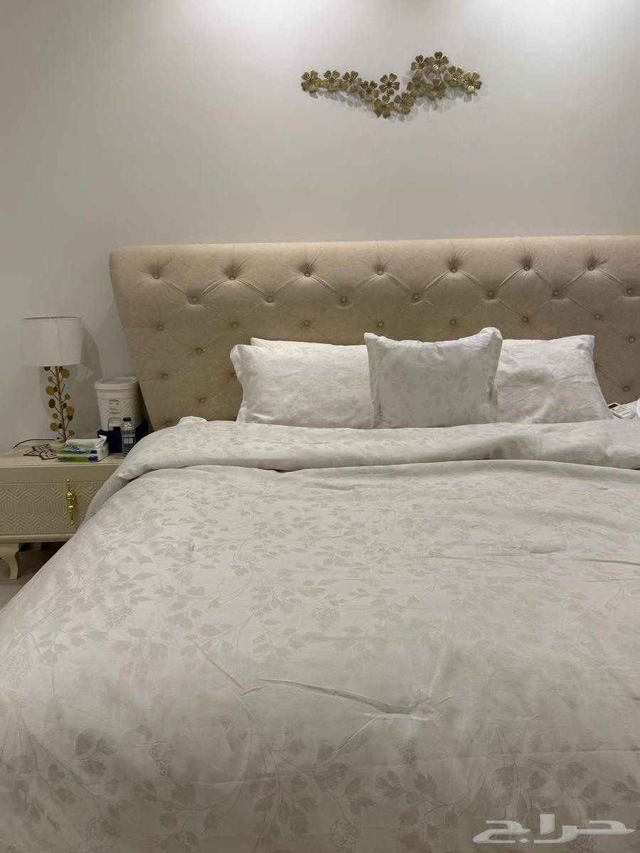 Bed, two nightstands, dresser, mirror, and large wardrobe64437517366018112