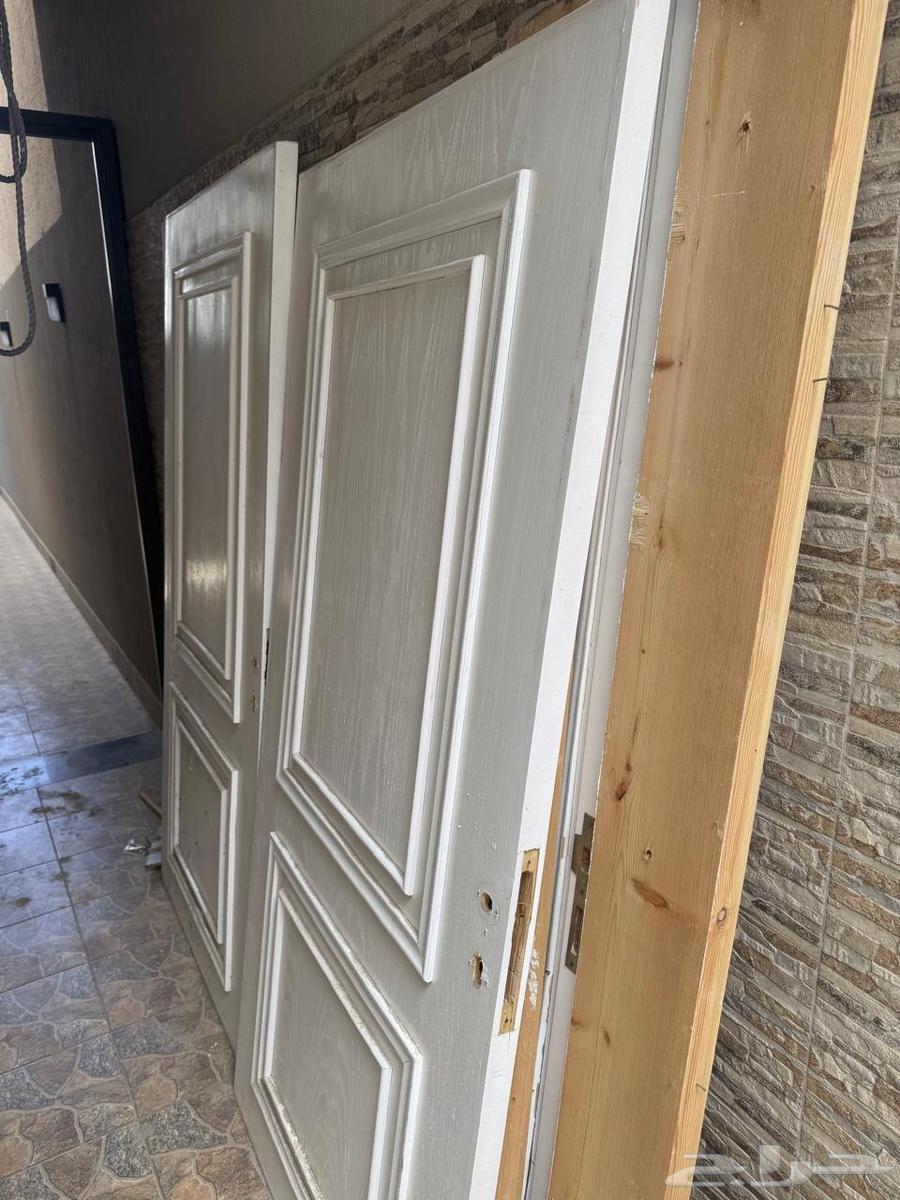 باب64436735563778110