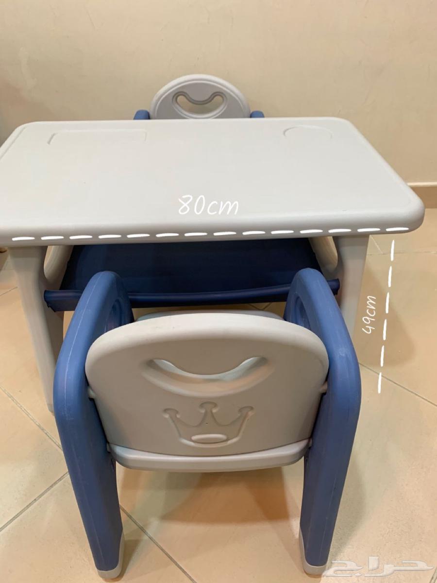 طاولة اطفال دورين مع كرسيين جديده64444056930691112