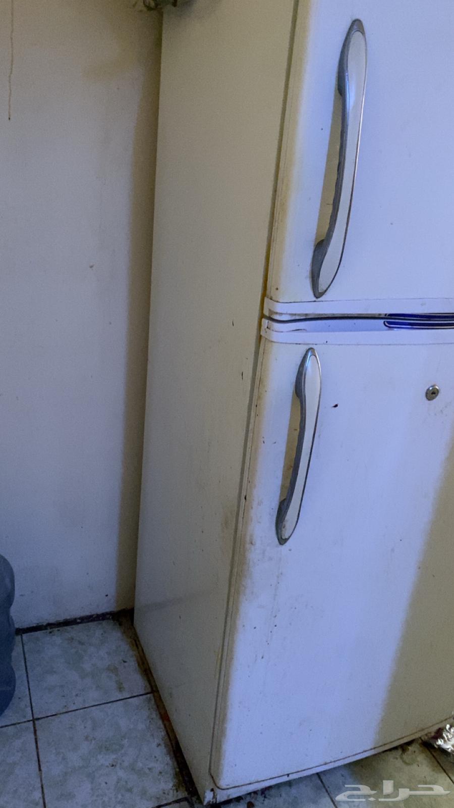 ثلاجه للبيع64445730328834110