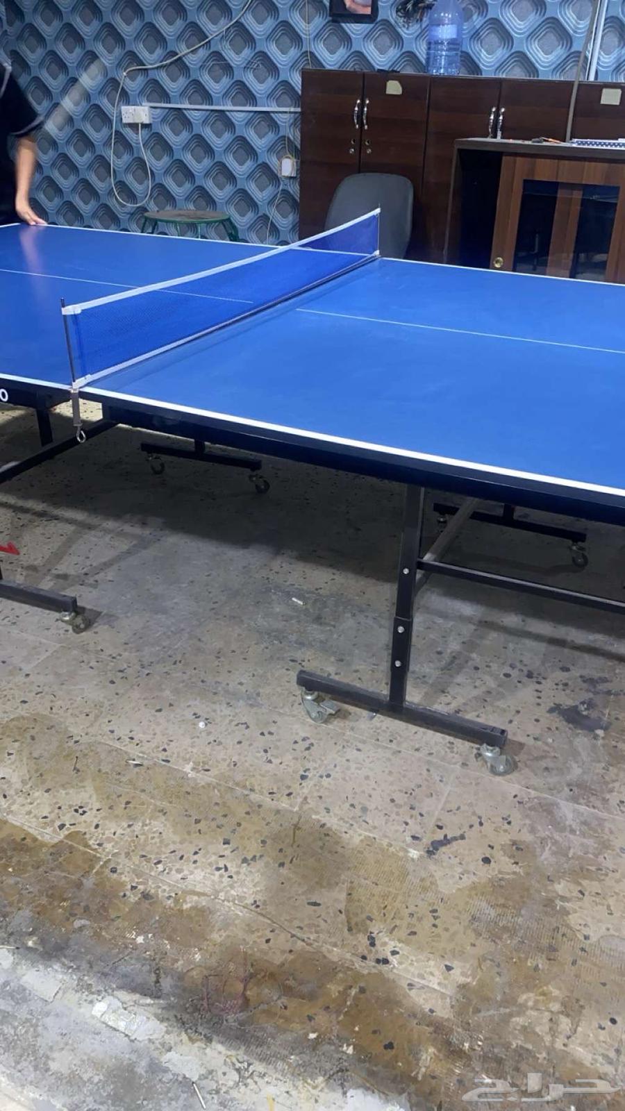 طاوله تنس   فيها بعض الخدوش فقط64448460555523111