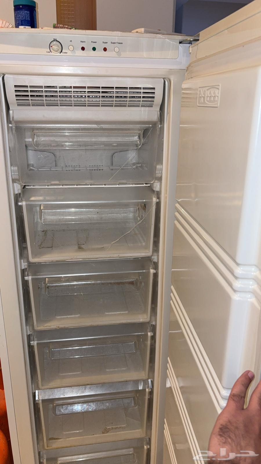 Standing freezer64447029240707110