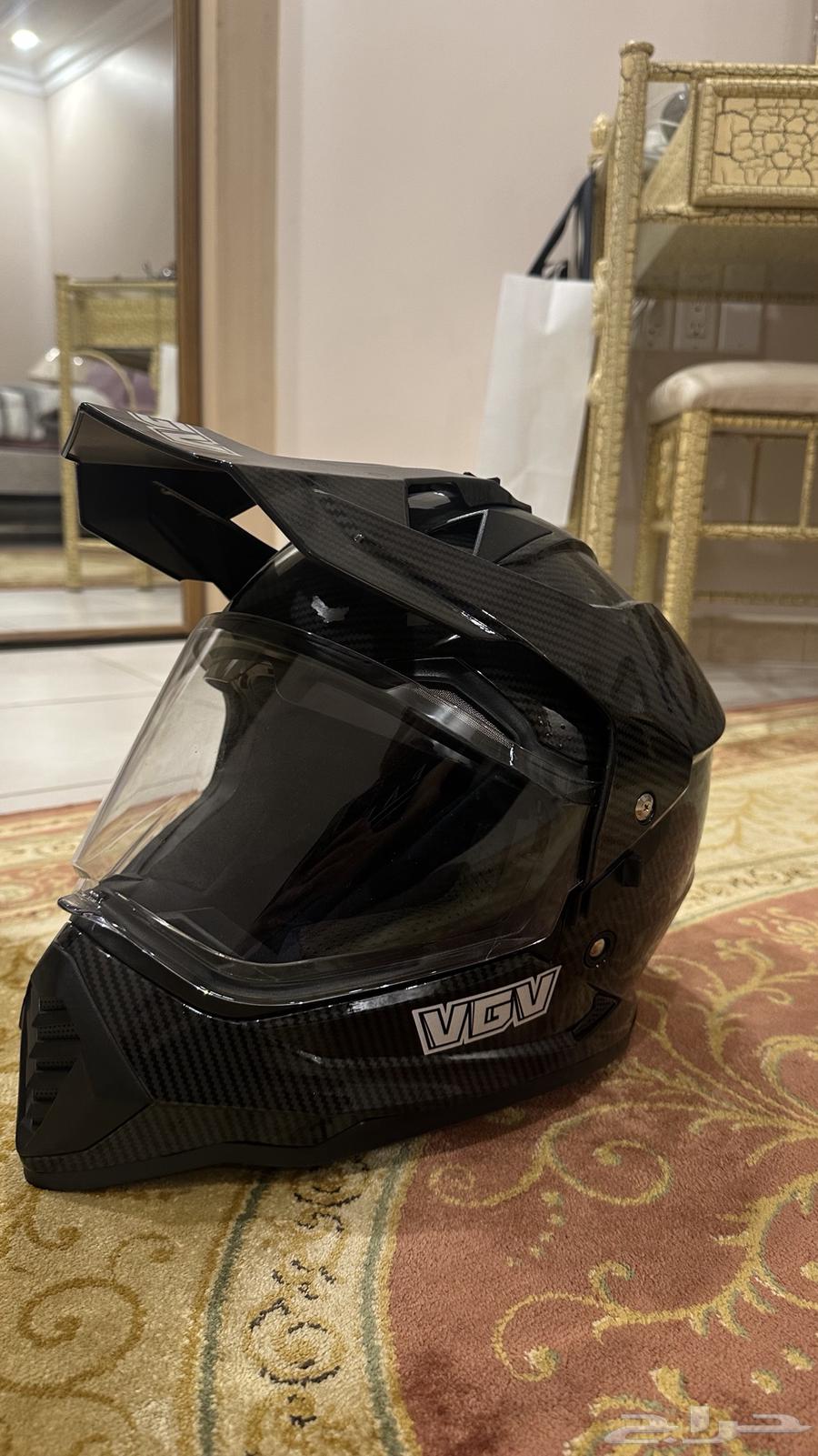 خوذة دراجة نارية ( دباب )64446417132290111