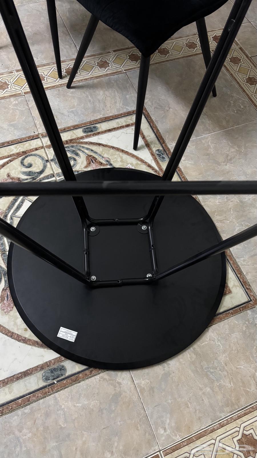 Tables and chairs for sale, large quantity available, contact privately64449341520131112