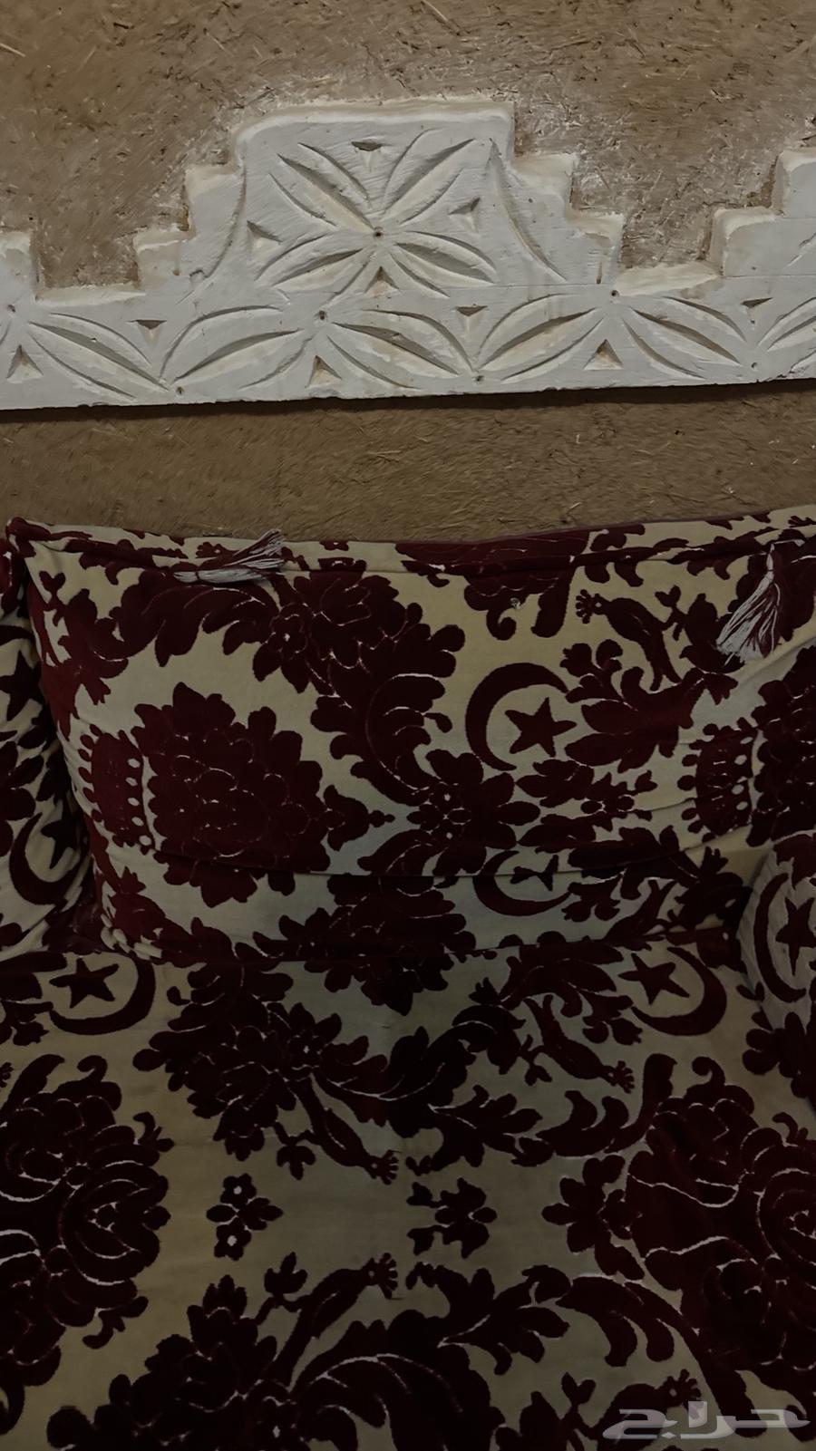 جلسة مشبه للبيع ابو طير تراثيه نظيفه64445377820931111