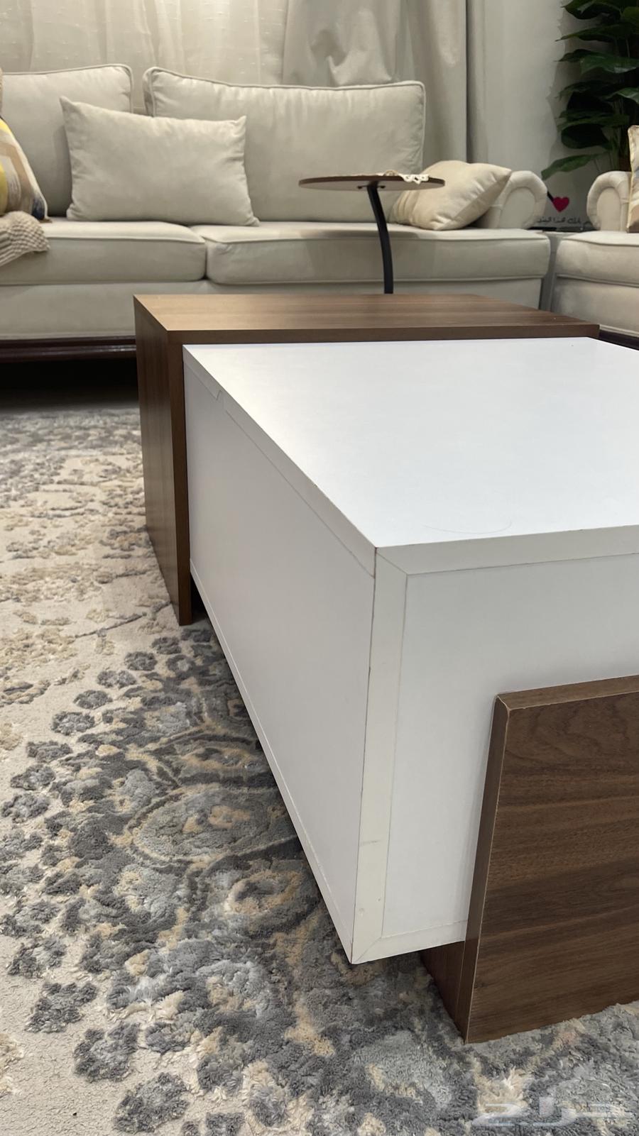 Coffee table64447415475201113