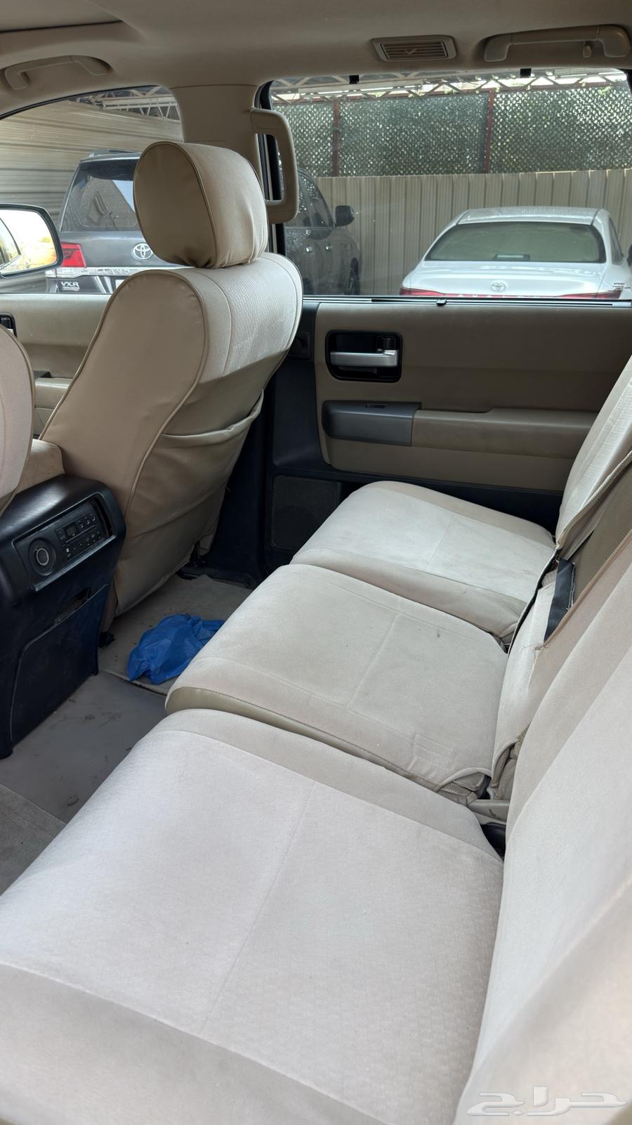 للبيع سكويا 2013 لمتد دبل64608003367553113