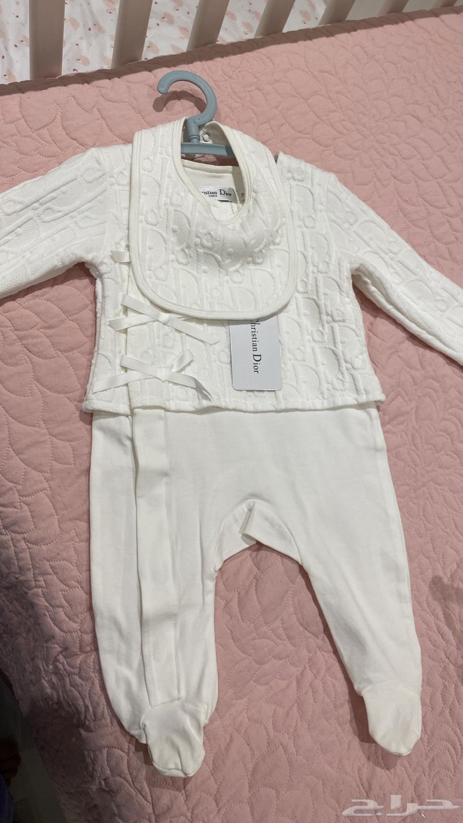 ملابس رضع جديدة مركة ديور مع التاق64444781547011110