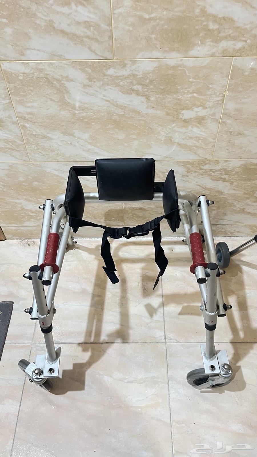 مشاية ذوي الاحتياجات الخاصه64448566994307111