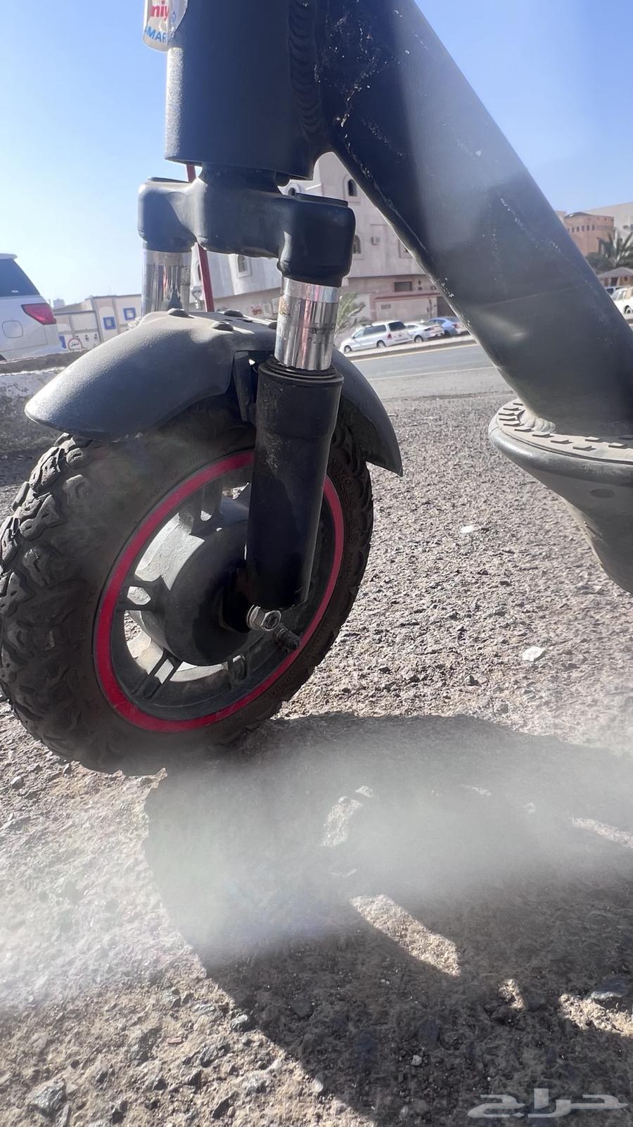 سكوتر واقف برو ماكس64448900373891113