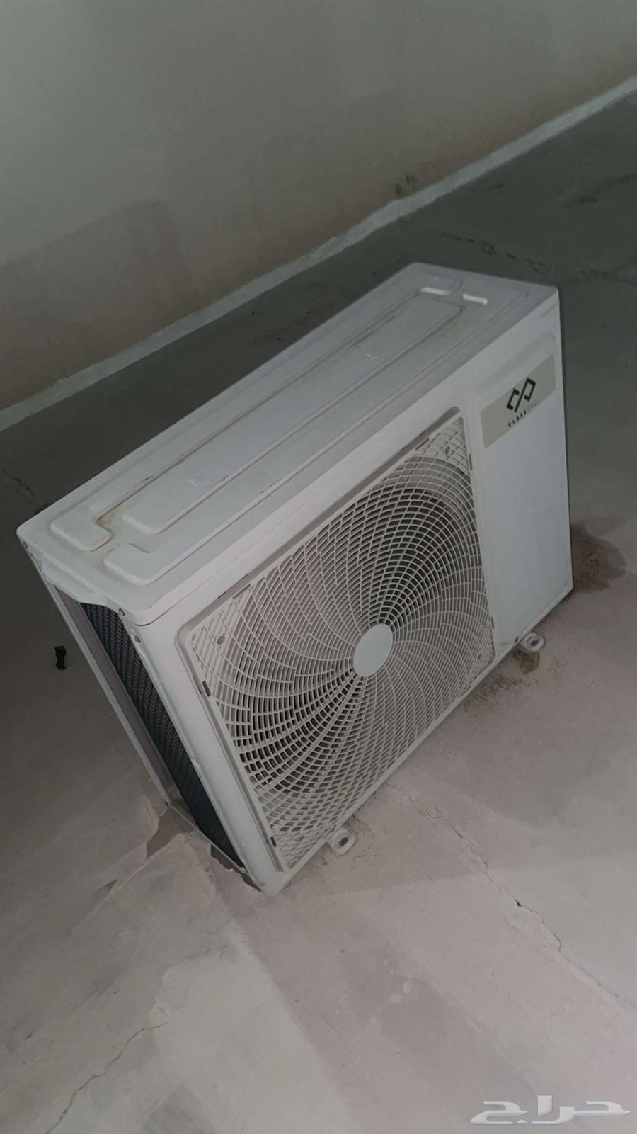 Split air conditioner64445201385474110