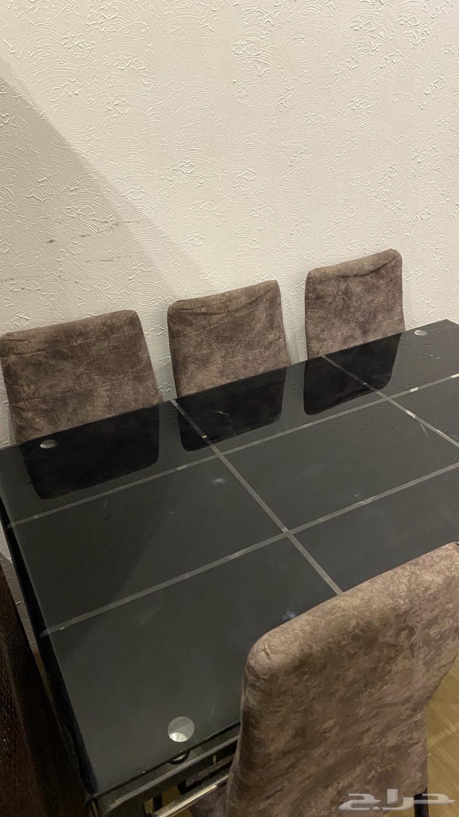 Dining table64449557320449110