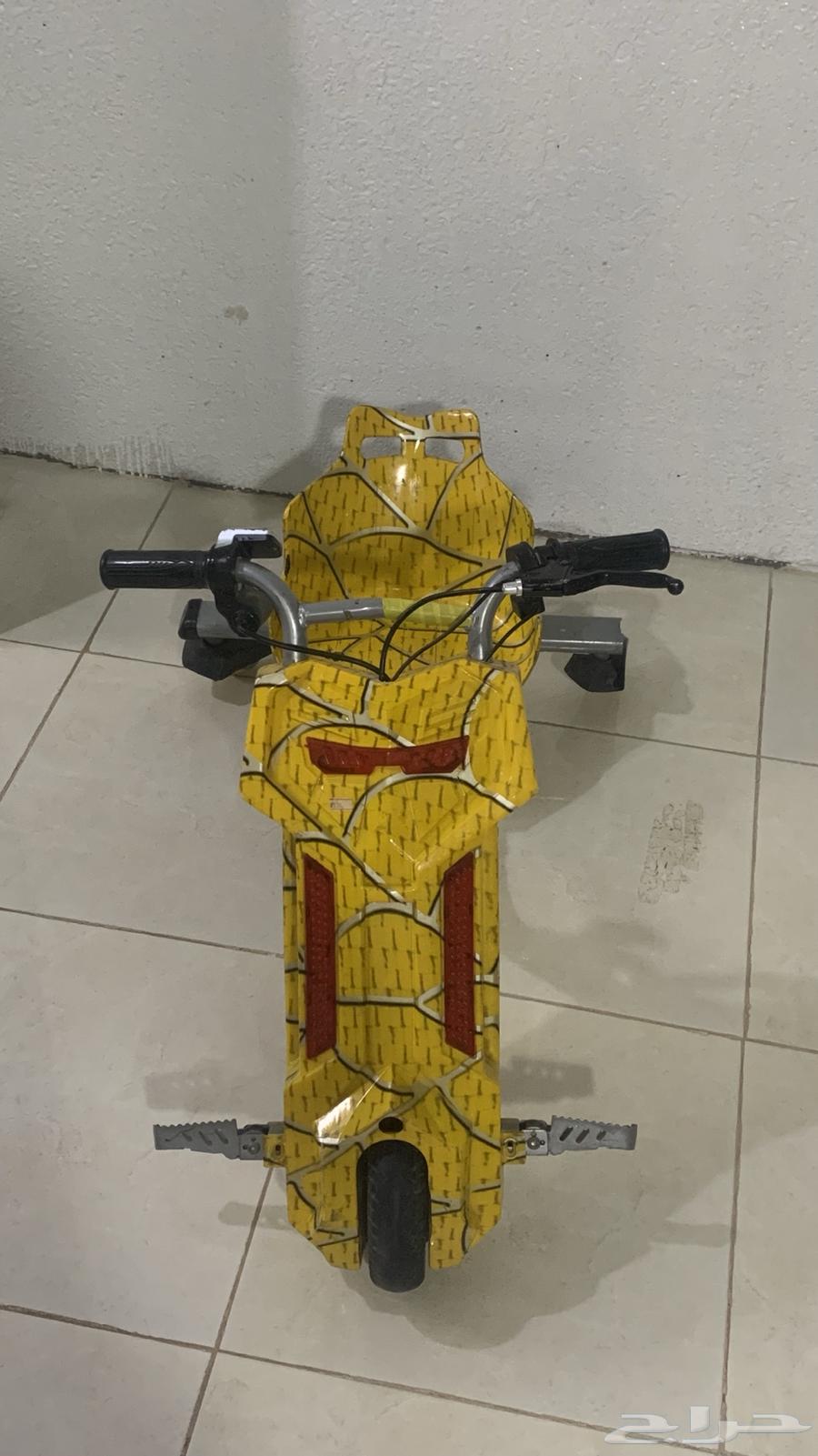 Original yellow scooter for 390, mobile number64446949243905111
