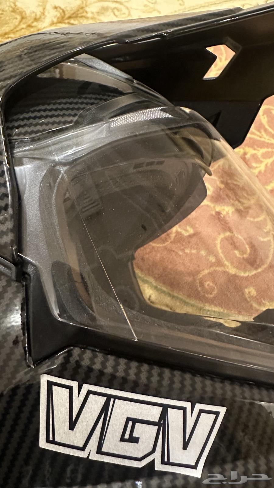 خوذة دراجة نارية ( دباب )64446417132290113