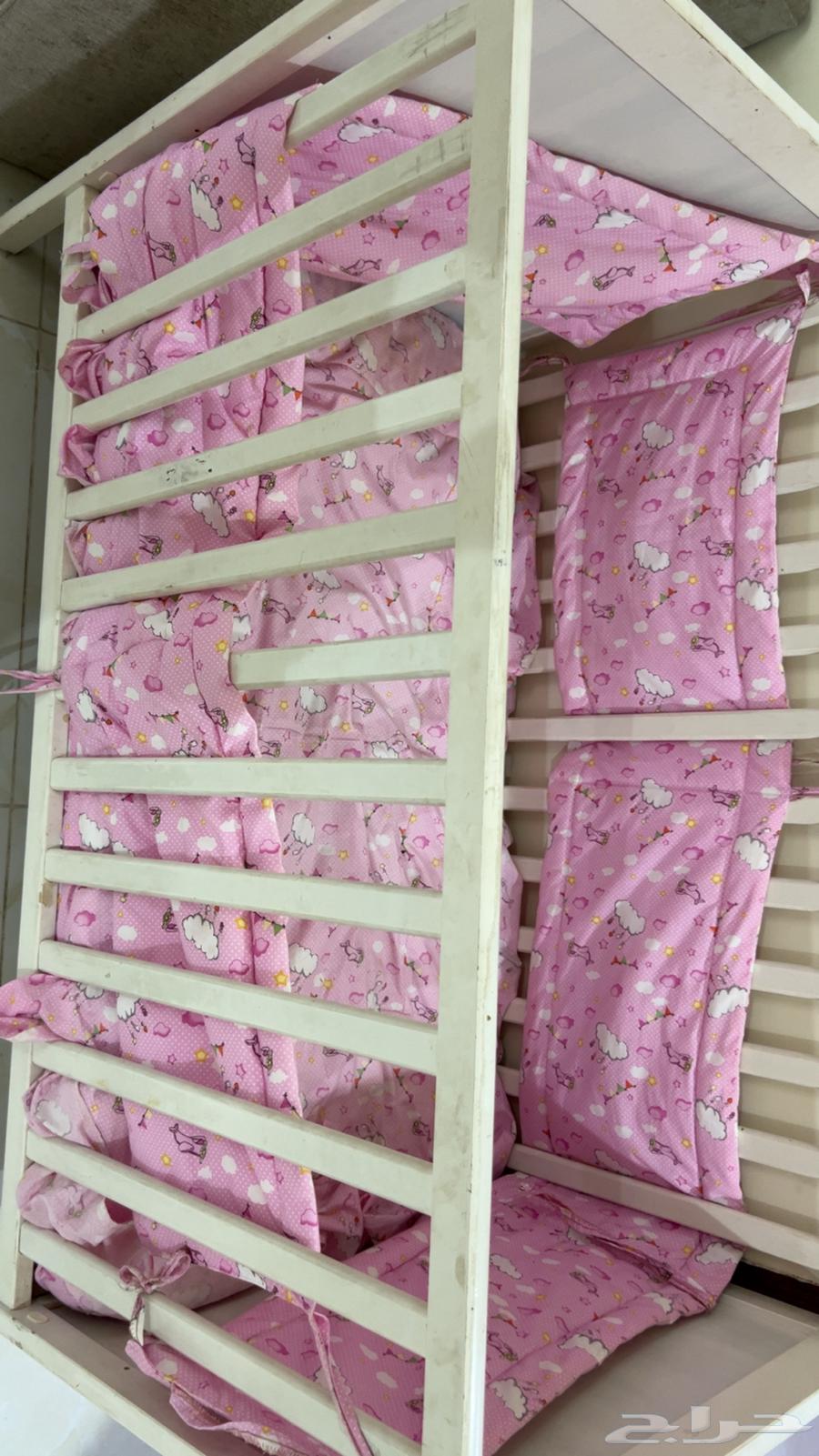 سرير اطفال للبيع64446896160899111