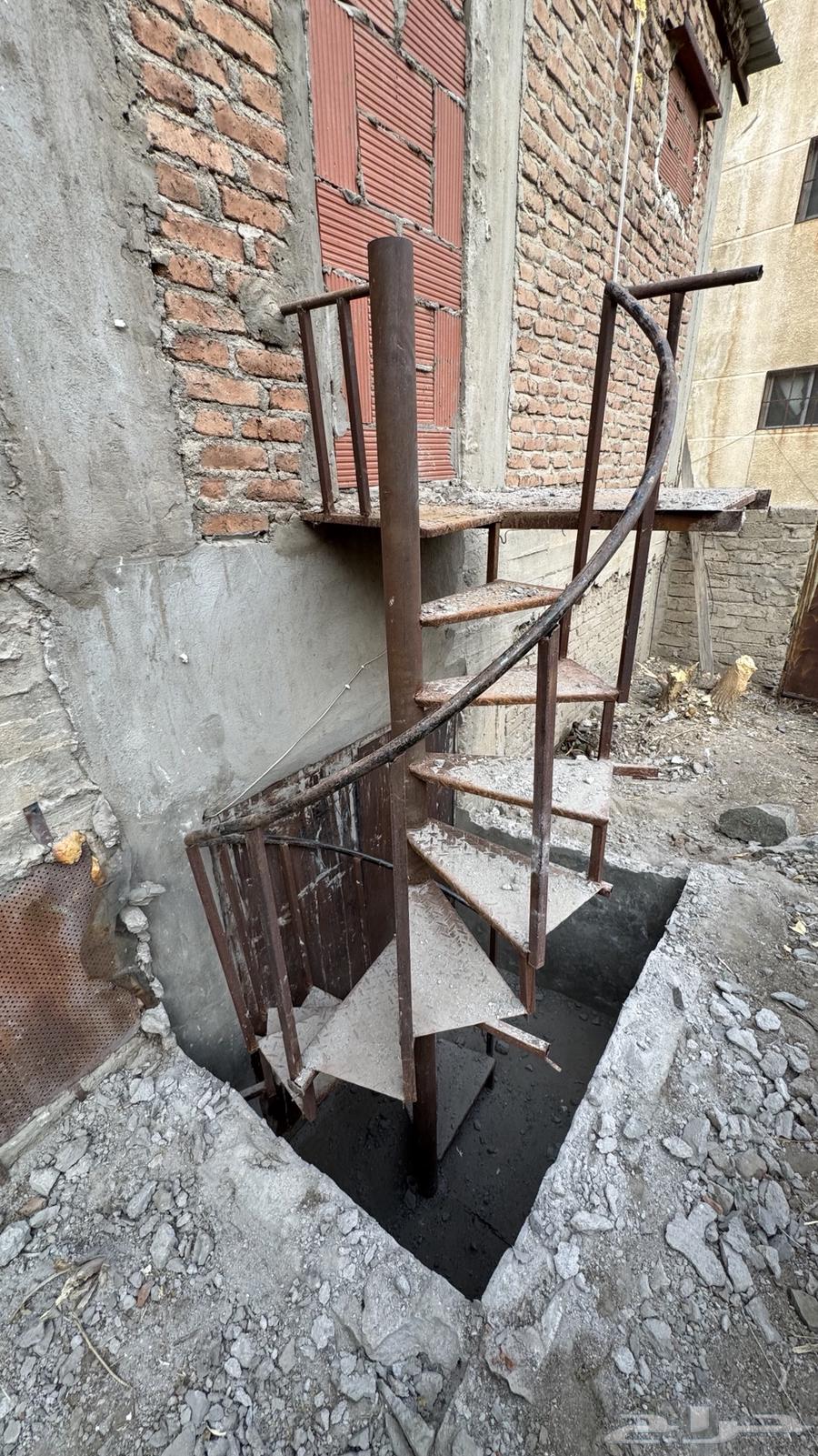 درج حديد   باب حديد للبيع مفكوك جاهز64446962629121110