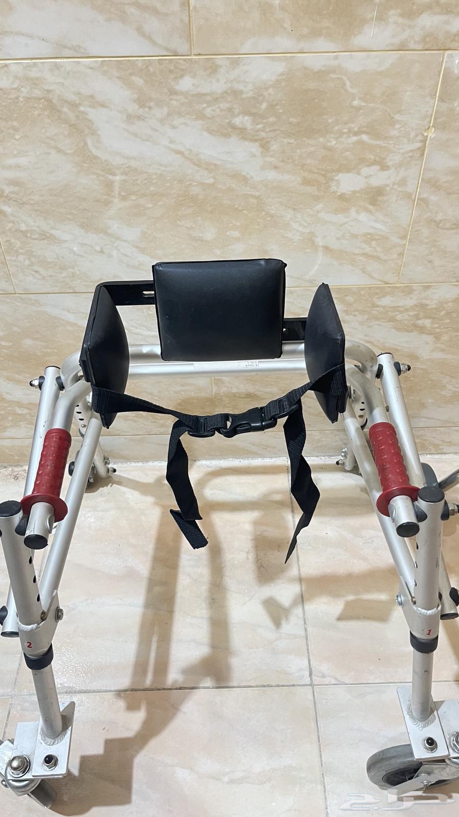 مشاية ذوي الاحتياجات الخاصه64448566994307110