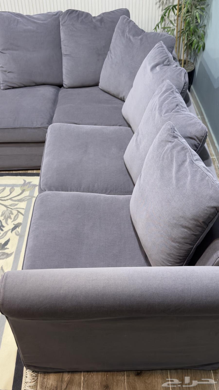 كنب ايكيا زاوية فخم ( مستعمل نظيف )64448833464065113