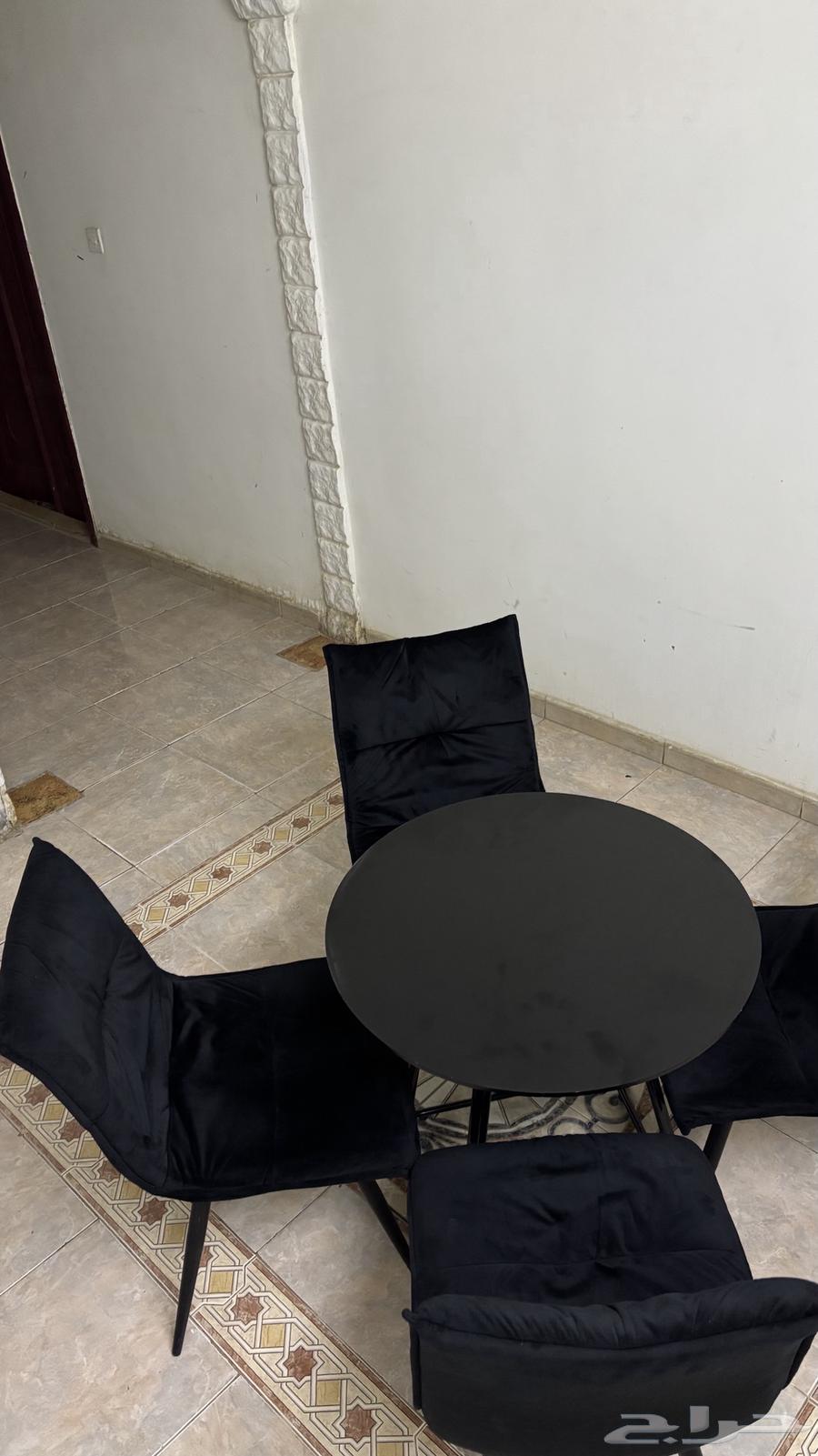 Tables and chairs for sale, large quantity available, contact privately64449341520131113