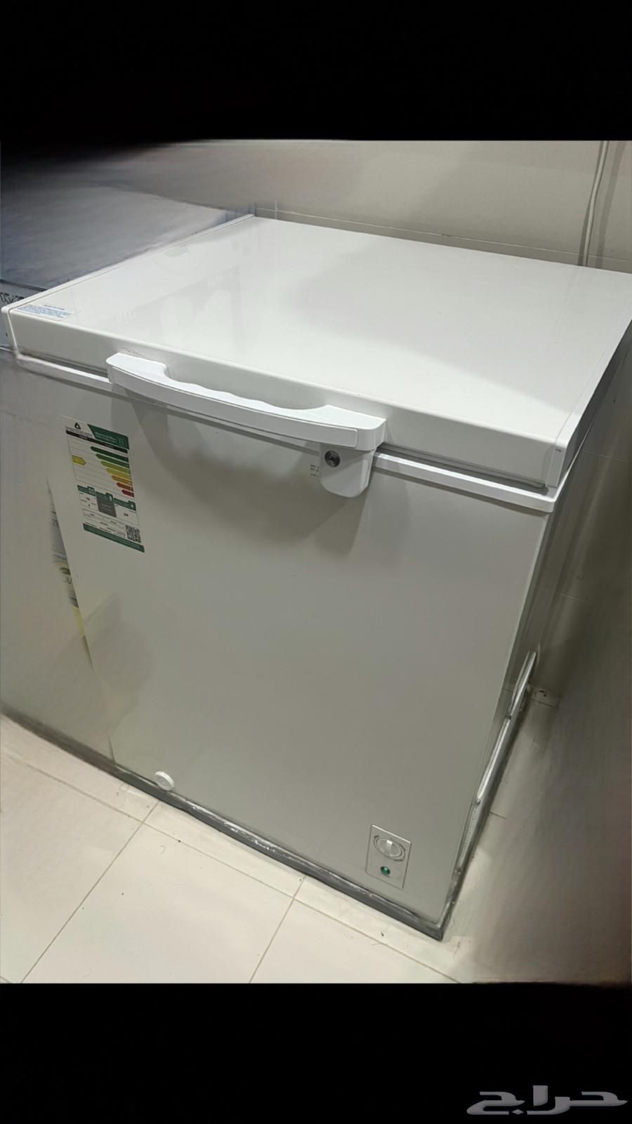 Simple used freezer64443223106691110