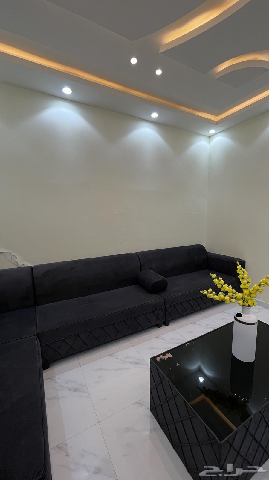 كنب شبه جديد للبيع64443169254529112