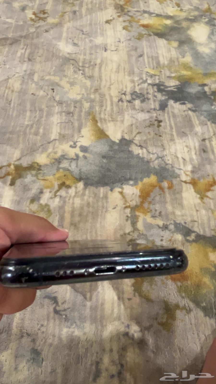 ايفون11 برو 256 قيقا بطاريه 7064449074349699113