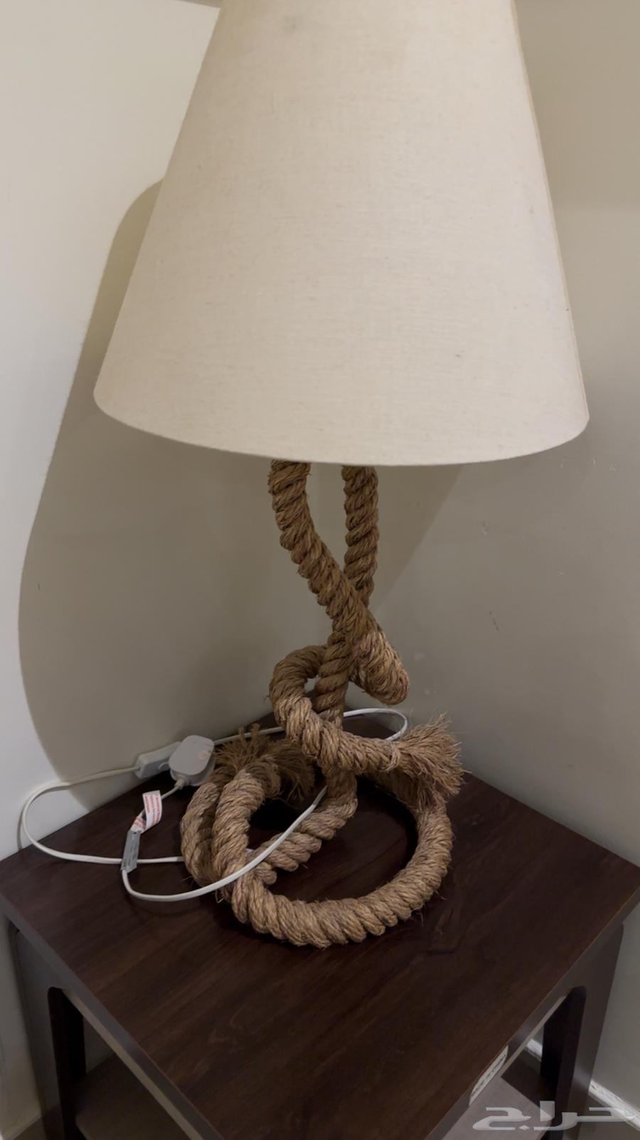 للبيع اباجوره اخذتها من هوم سنتر ب300 ريال جديده64444418769666110