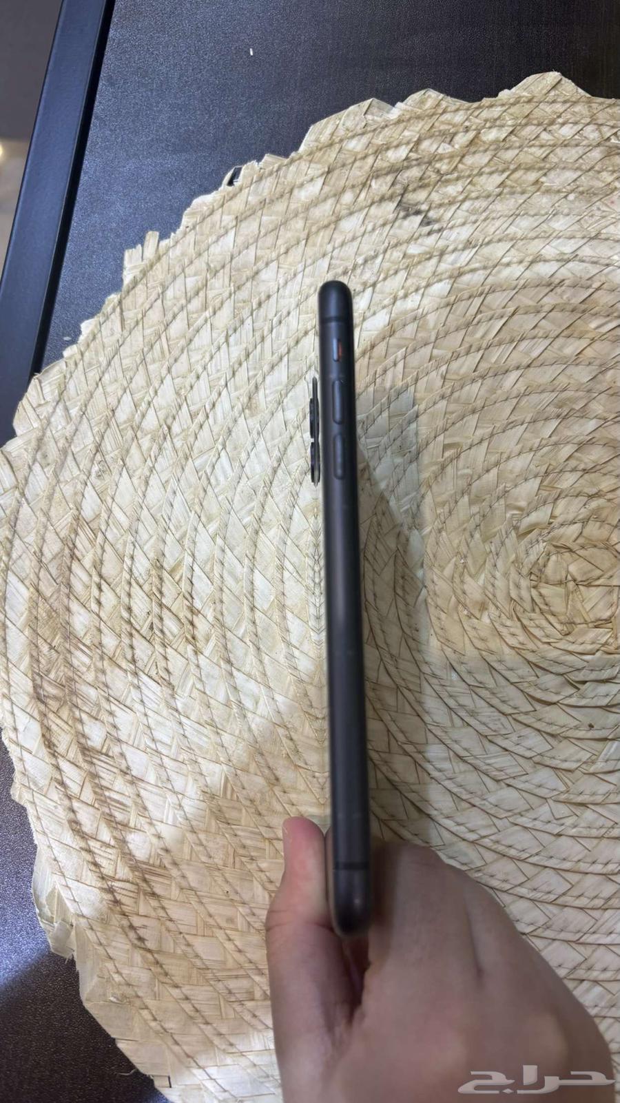 ايفون 1164445079051394114