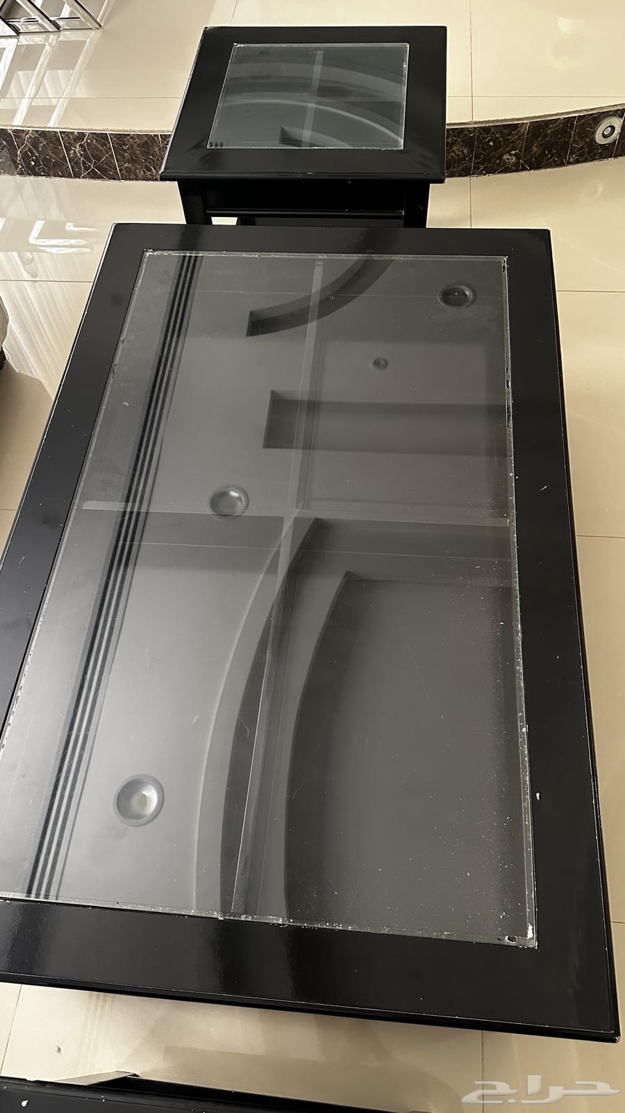 طاولات و أريكه للبيع64447626393089110