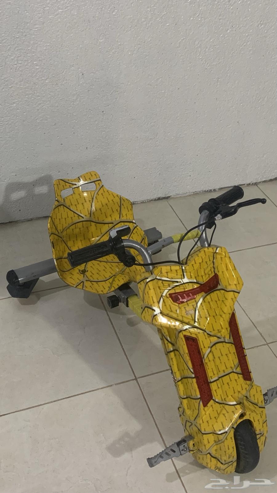 Original yellow scooter for 390, mobile number64446949243905112