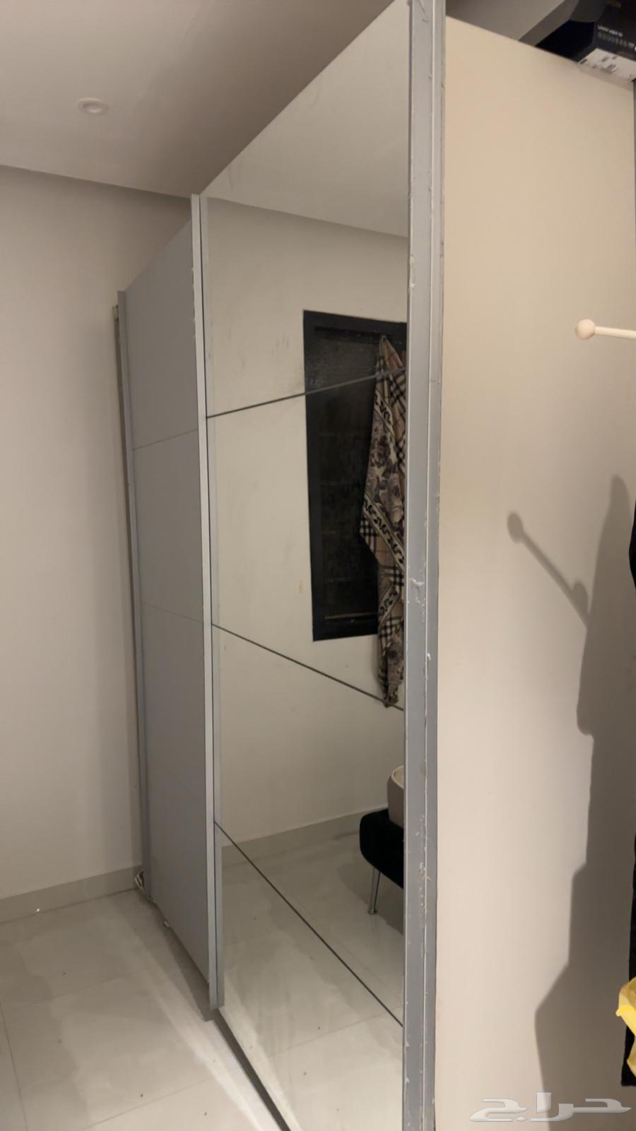 خزانه وطاوله طعام64447149718529110