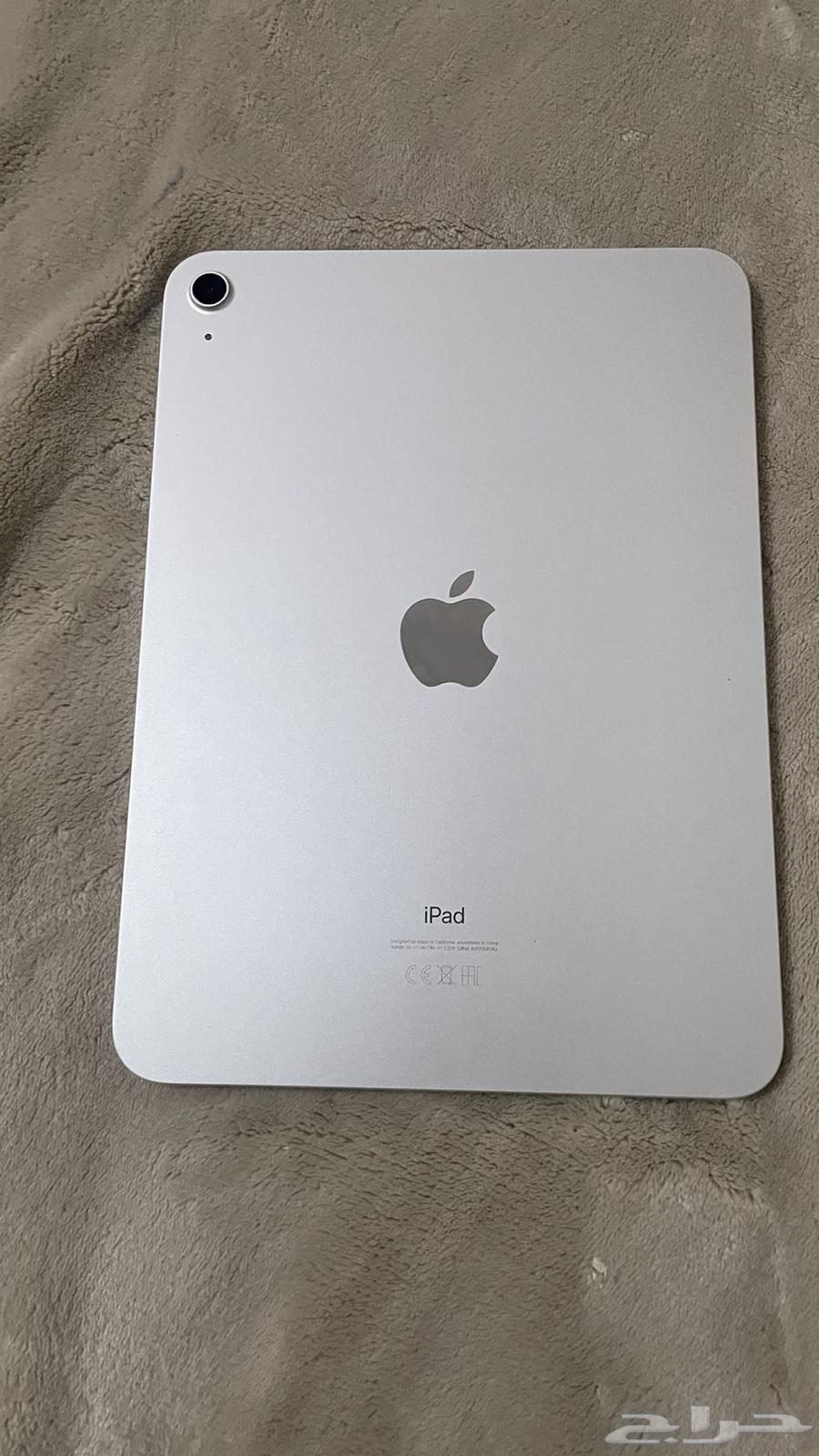 iPad Model 10, iPad in good condition and as is64445811476611111