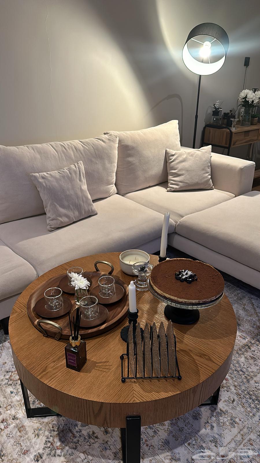Coffee table64442638135043110