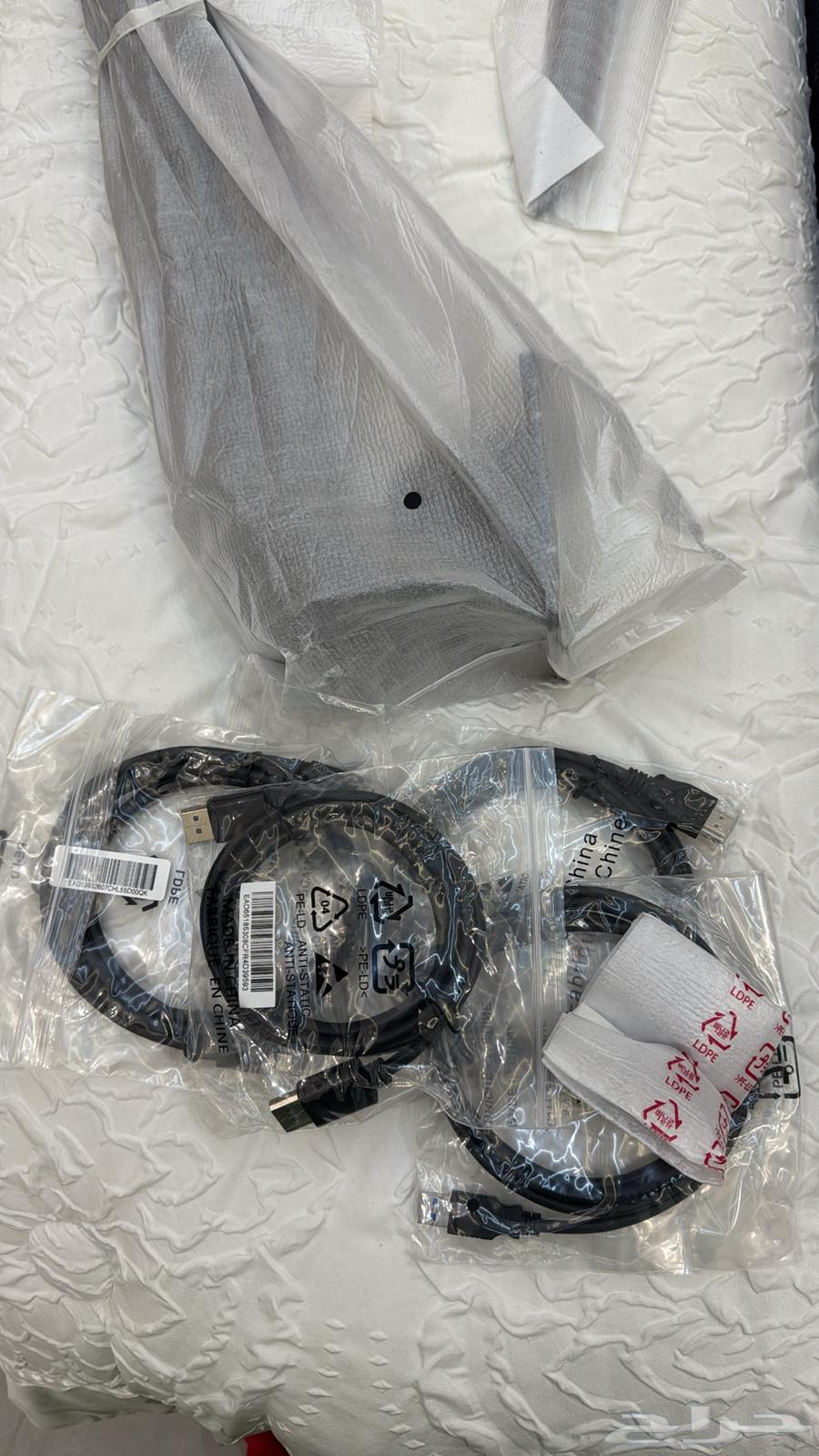 شاشة قيمنق من الجي الترا قير 45 بوصة جديدة64445648566146114