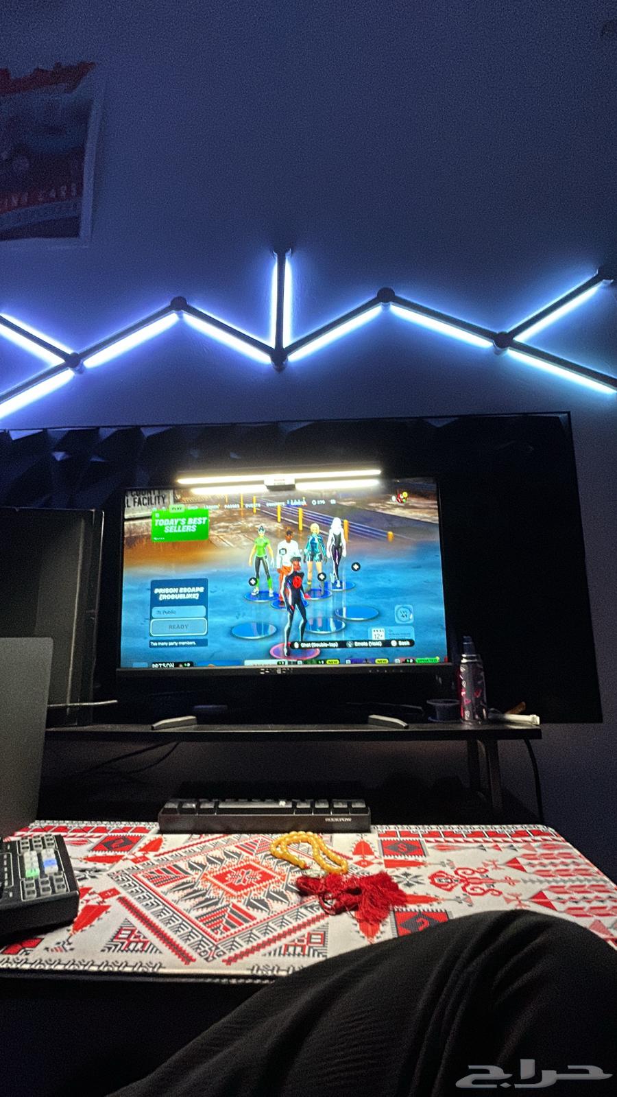 ست اب شاشة وطاولة قيمنق وكرسي قيمنق الشاشه24بوصه 180هيرتز64444391813891110