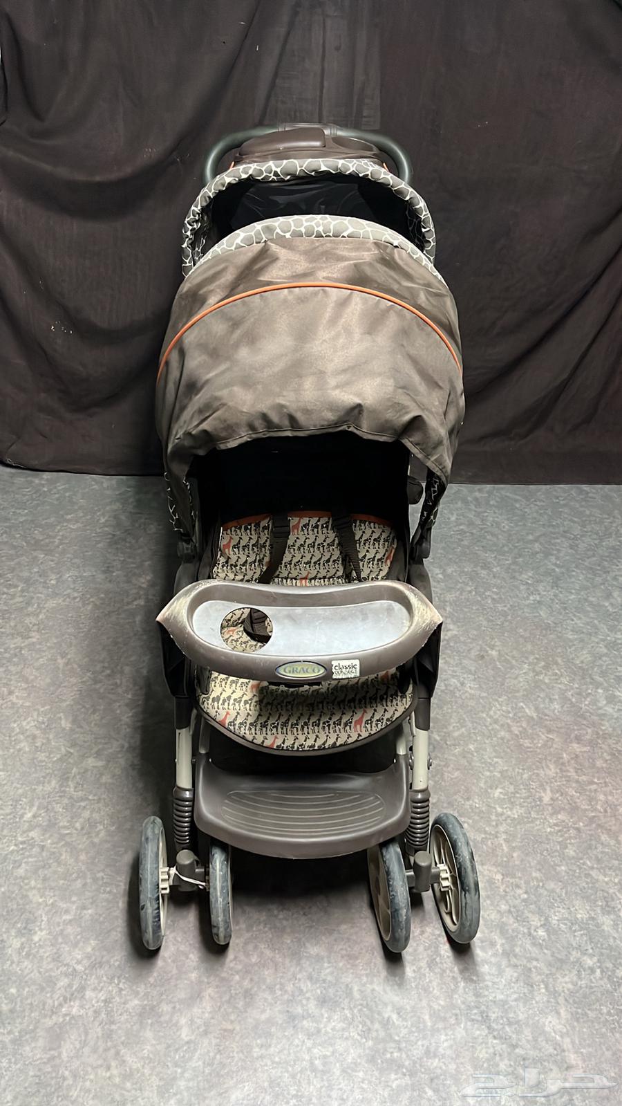 عربيةاطفال حقت ثنين شبه الجديده للبيع .64444539800577110