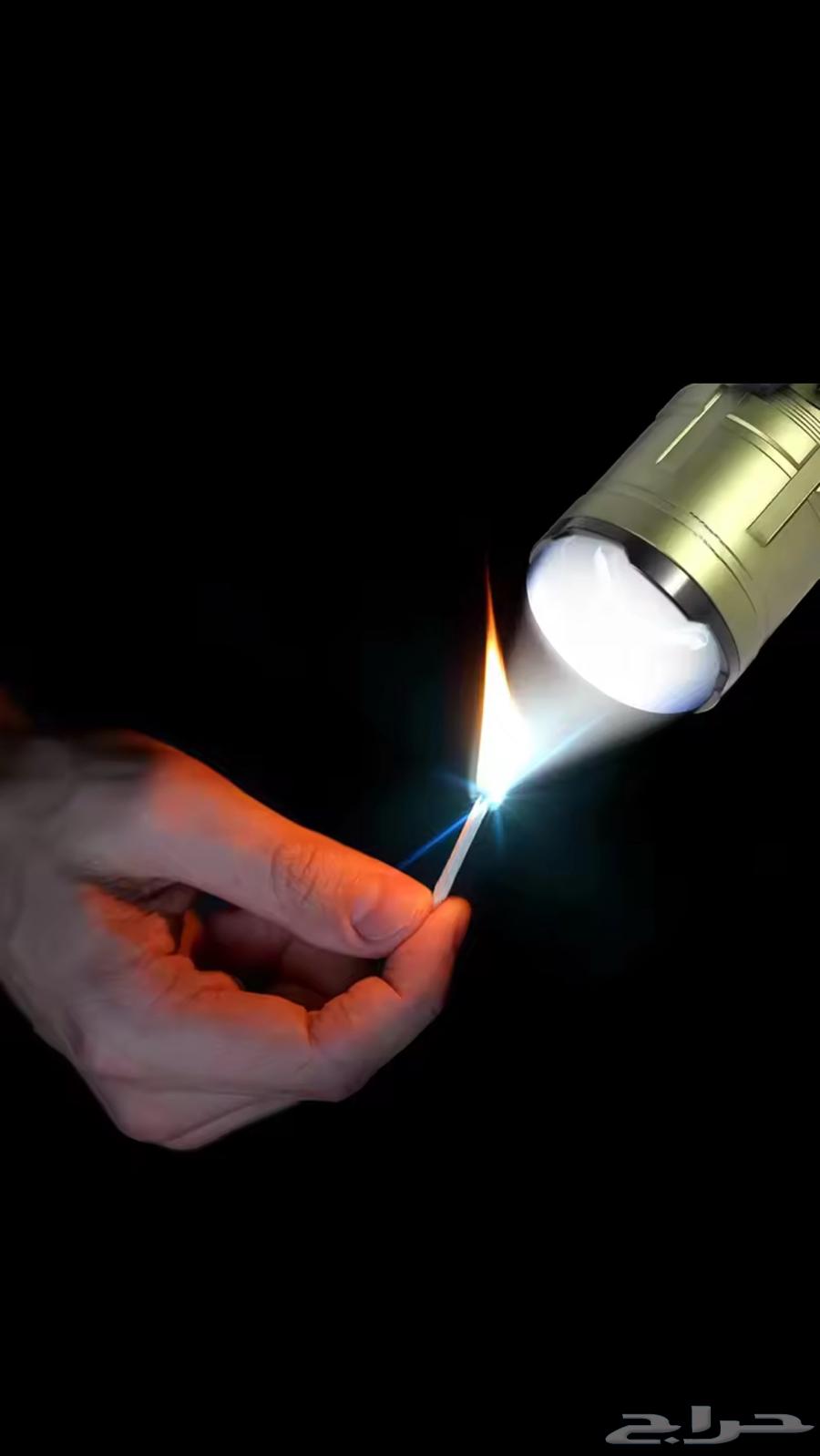 A very powerful new flashlight with a range of 2 kilometers and uses fire flame64446456855938113