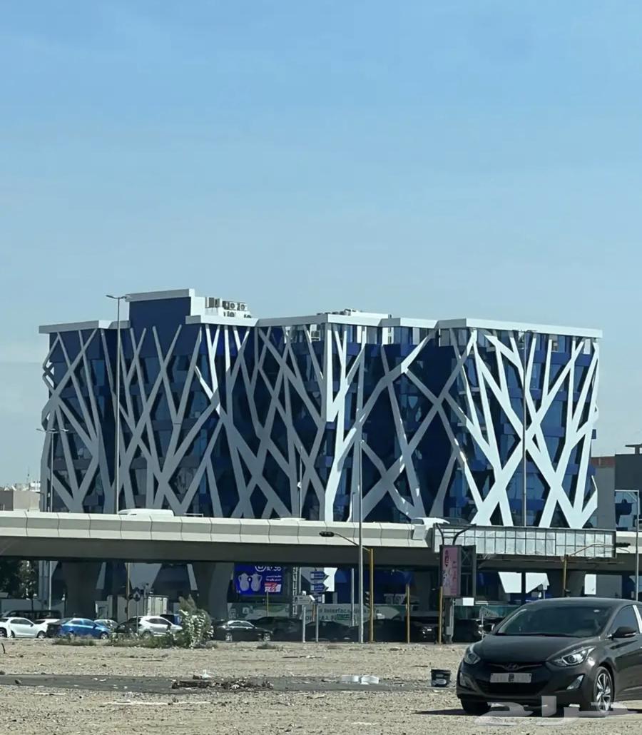 وجهات كلادينج و زجاج و حروف بارزه64403916236289110