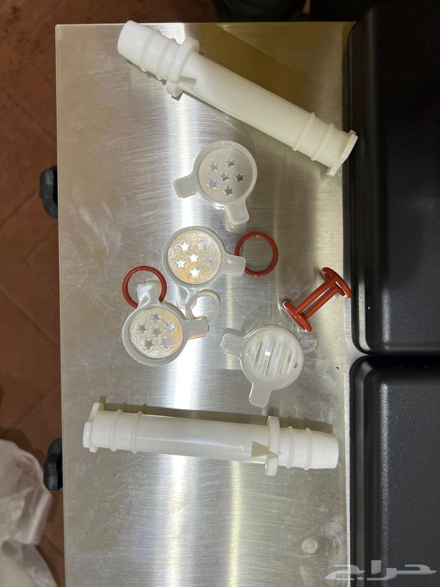 الة ايسكريم جديدة للبيع64446470231811112