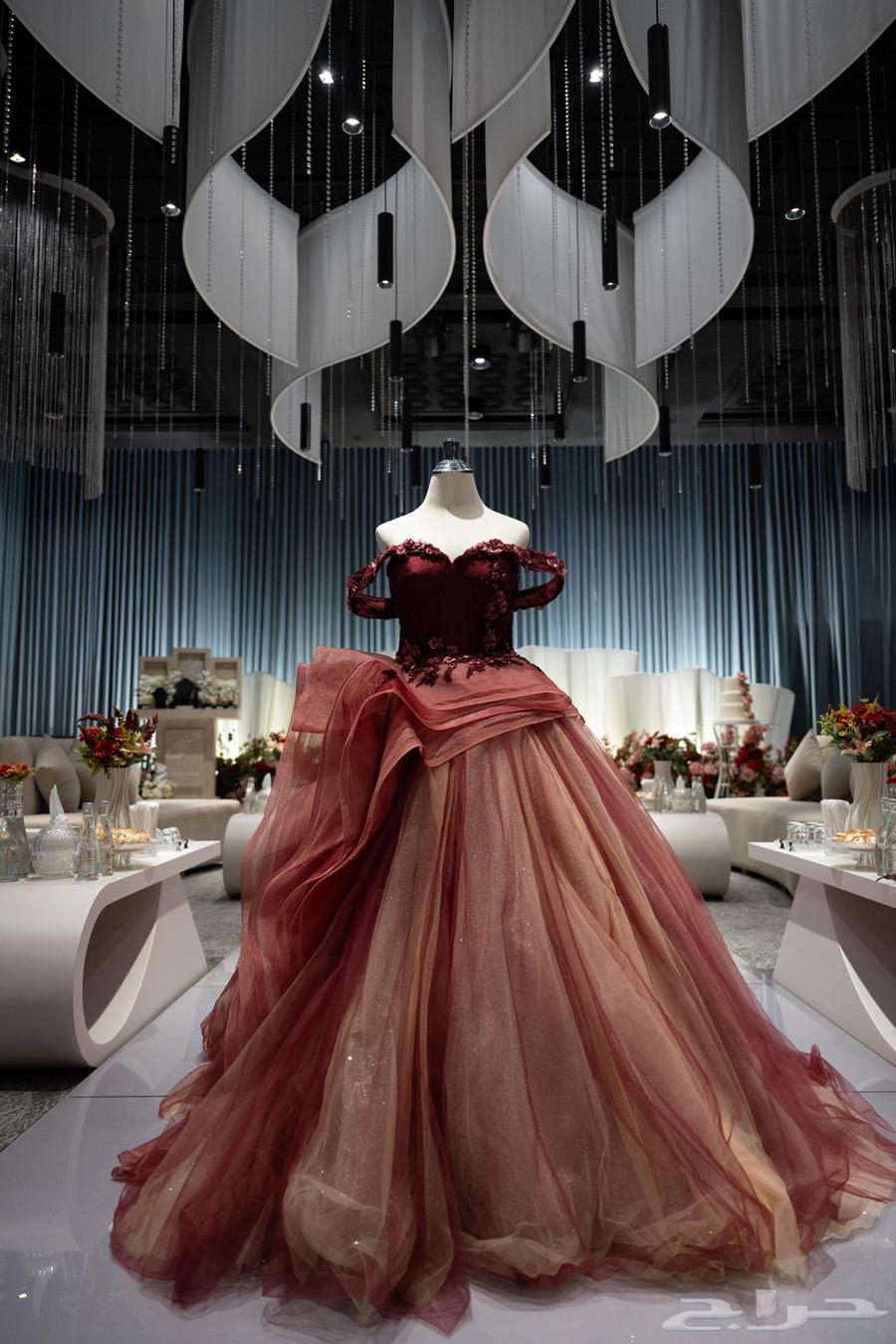 فستان ملكة فاخر من رهيد بوتيك64449314618499110