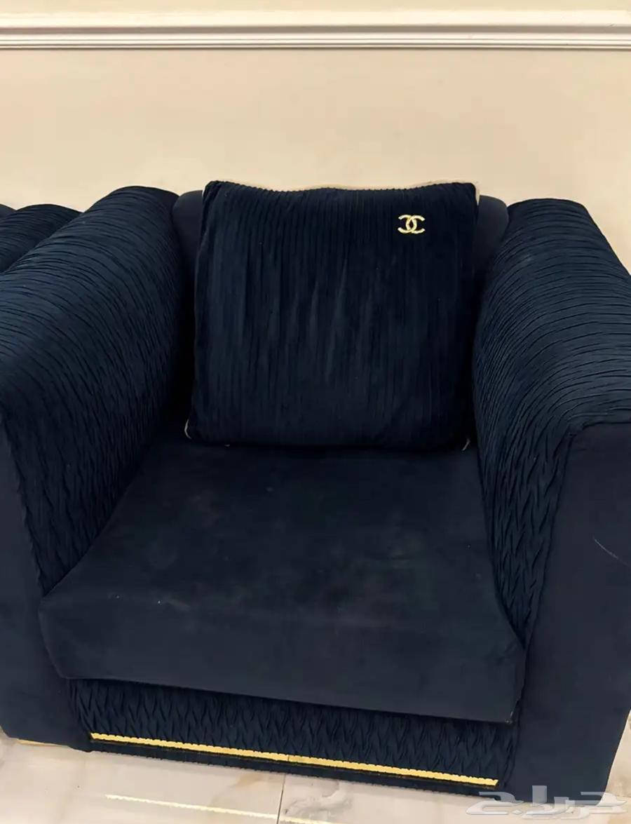 كنب صاله 5 قطع لسى جديد اللون كحلي64479745687681111