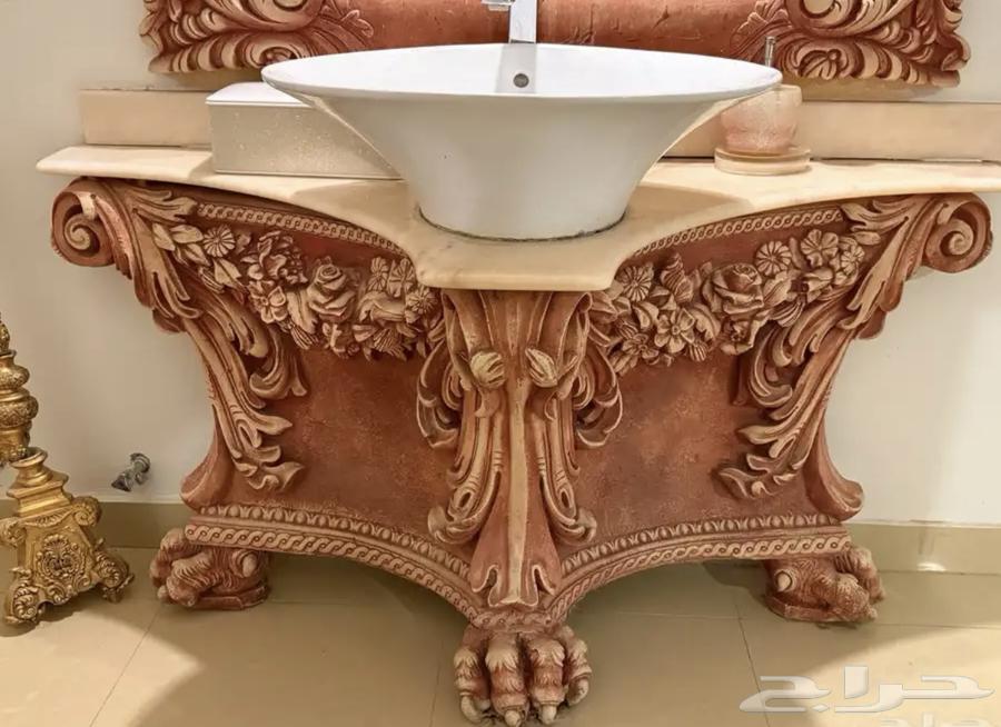 Laundry and mirror64446798139137111