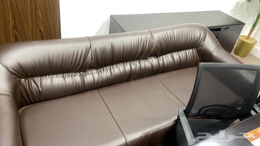 Small gray sofa and large brown sofa64442268364163111