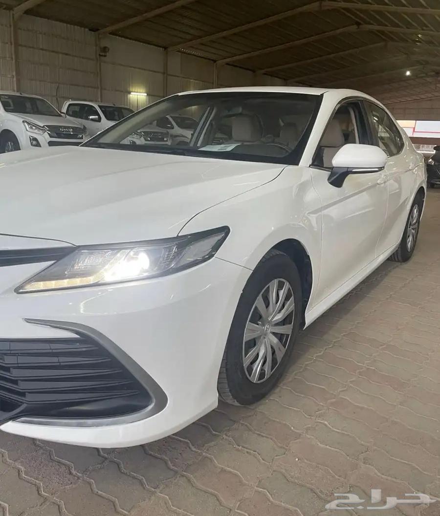 تويوتا كامري ستاندر بنزين موديل 2021 سعودي64609087402883112