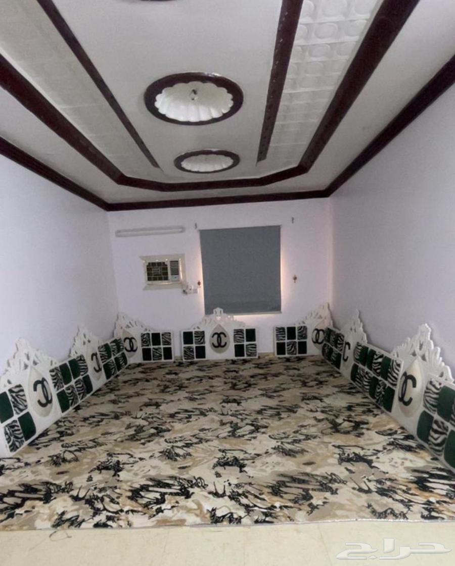 مساند فقط للبيع64444660771969110