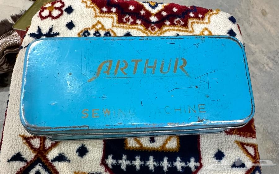 علبة أدوات الخياطة قديمة تراثية64445744026242110